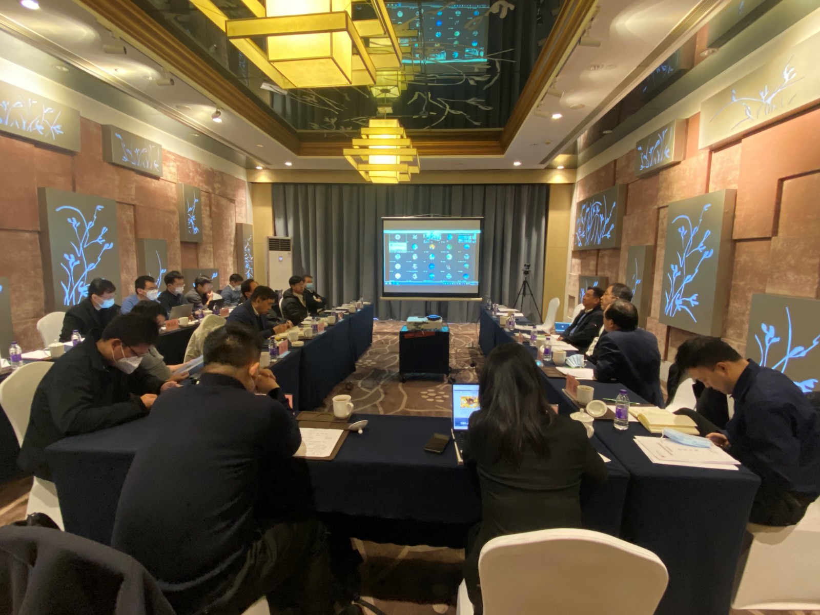 “新型能源体系建设战略研究”项目启动会在常州召开 “新型能源体系建设战略研究”项目启动会在常州召开