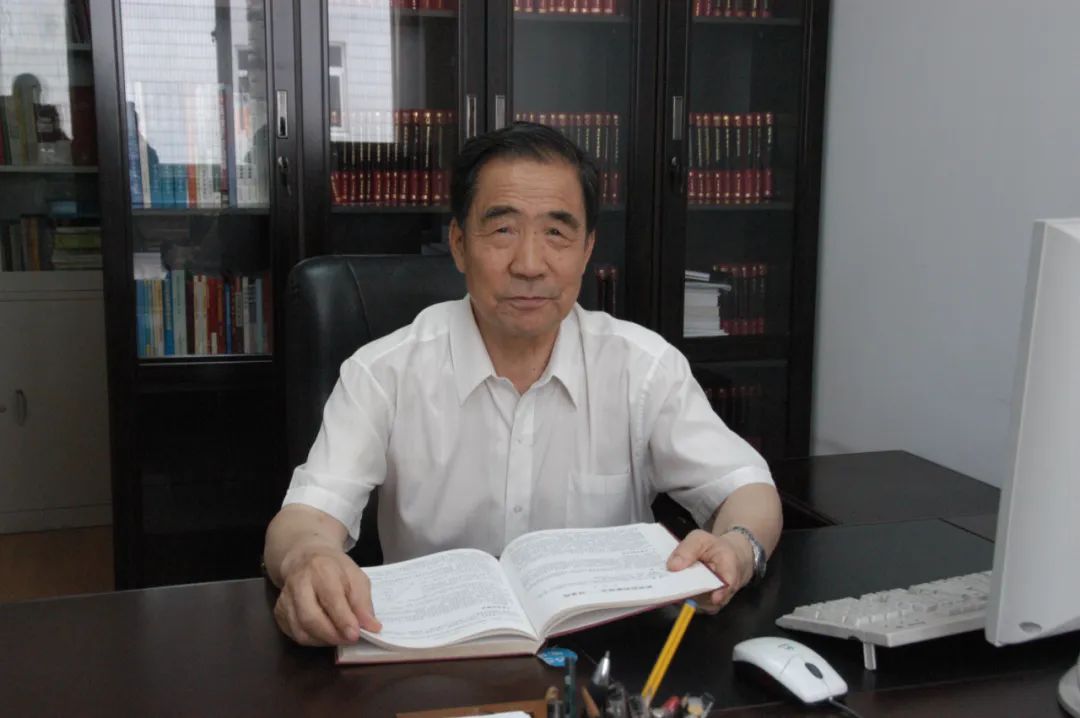 这位“导弹院士”今天90岁，生日快乐！