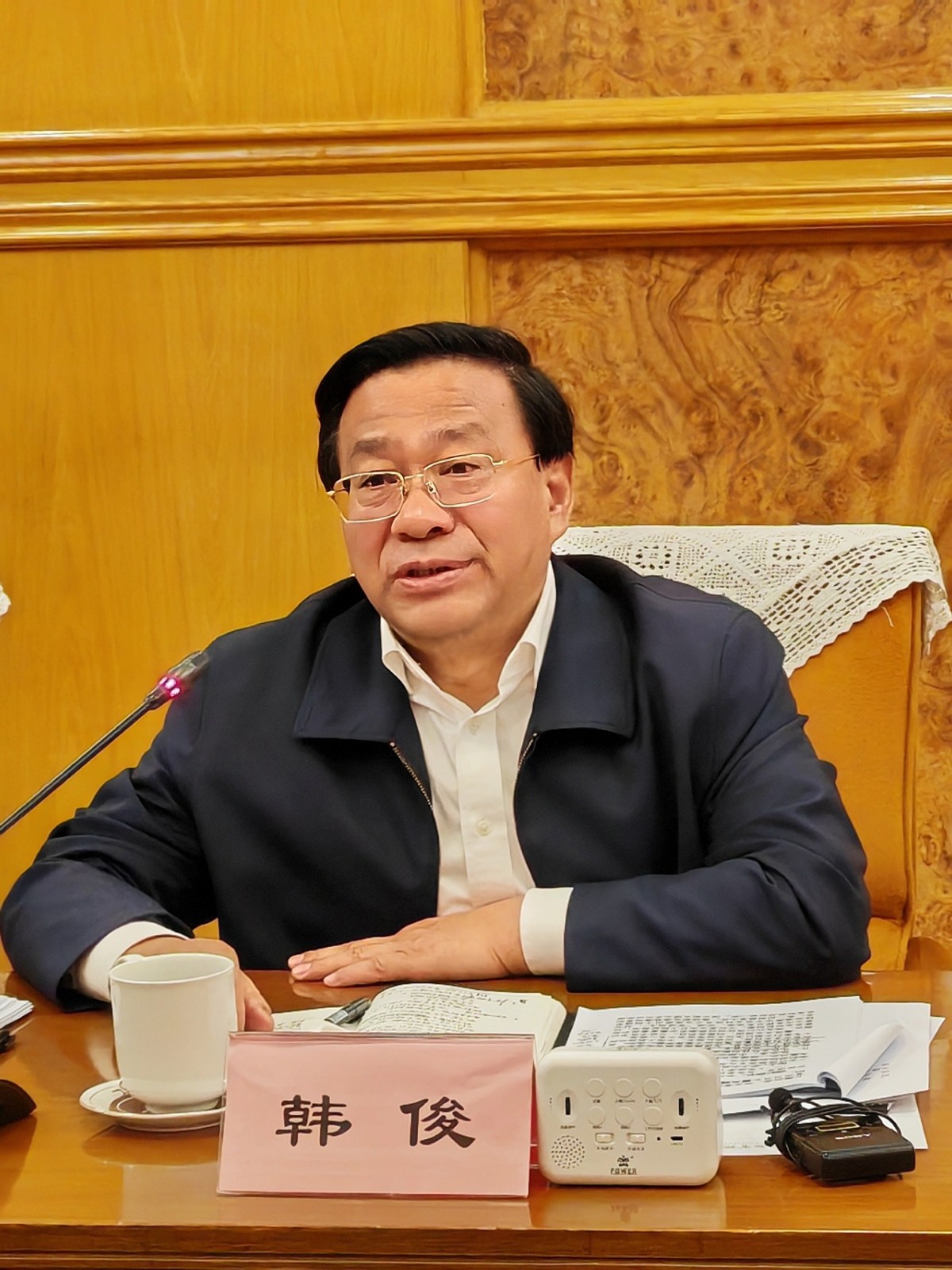 中国工程院与农业农村部举行工作会谈