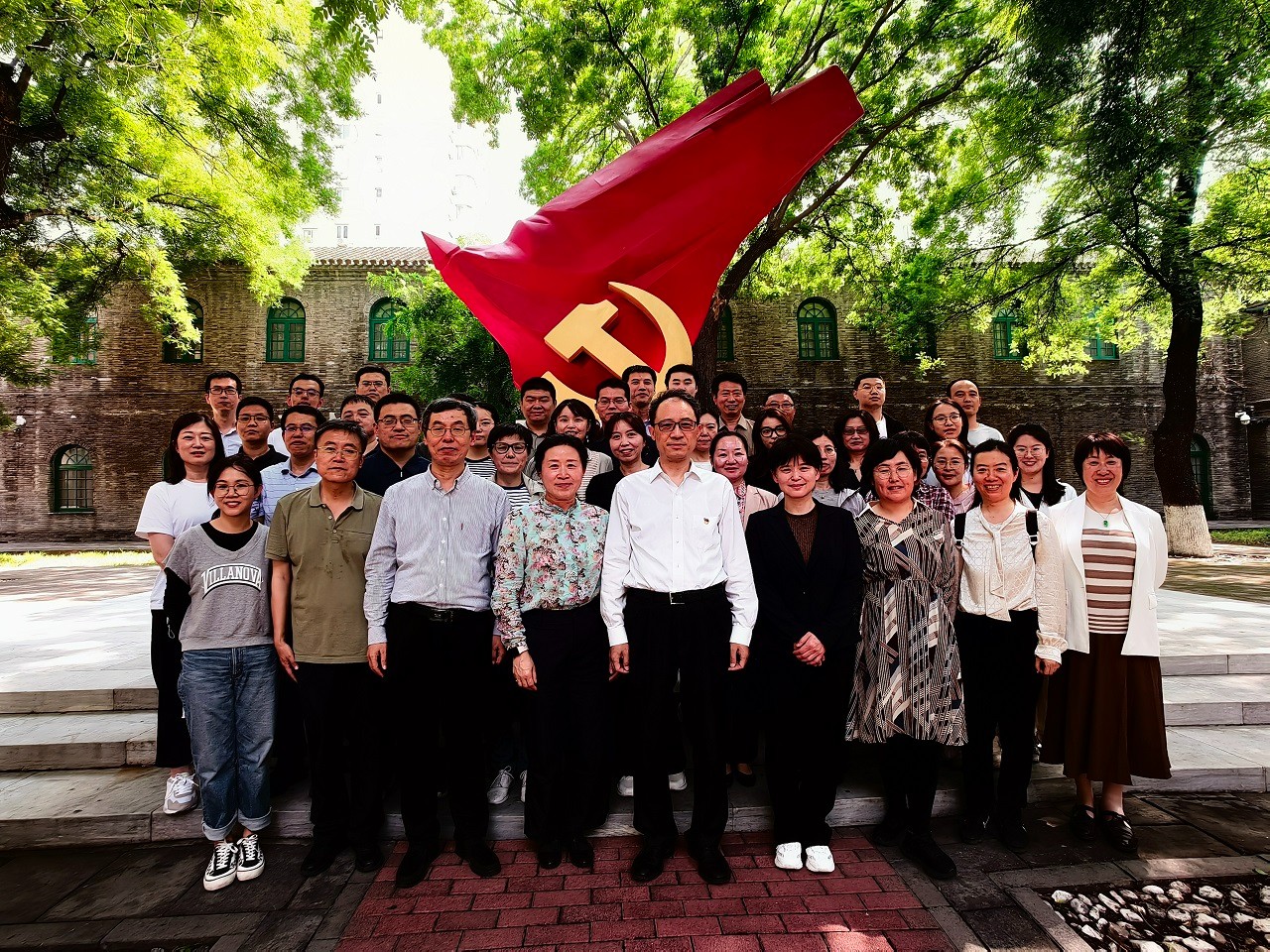 中国工程院组织党员干部赴北京市委党校党性教育基地开展警示教育